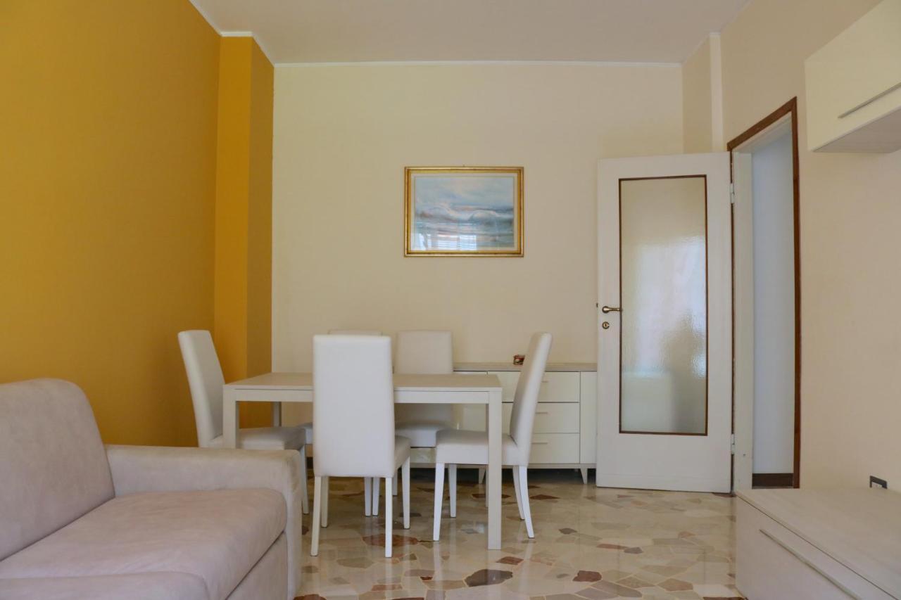Frattini Comfy Family Home - 4 People Μιλάνο Εξωτερικό φωτογραφία